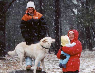 snowgirls2.jpg (18102 bytes)
